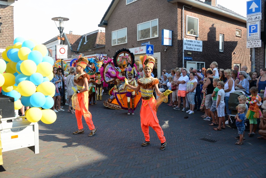 ../Images/Zomercarnaval Noordwijkerhout 2016 183.jpg